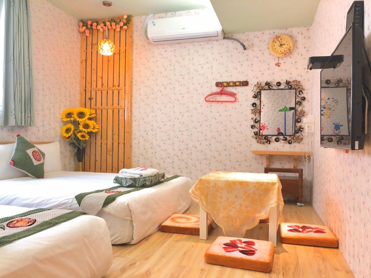 Splendid Flora B&B Hengchun Old Town Exterior foto