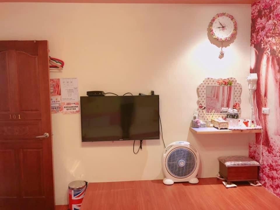 Splendid Flora B&B Hengchun Old Town Exterior foto
