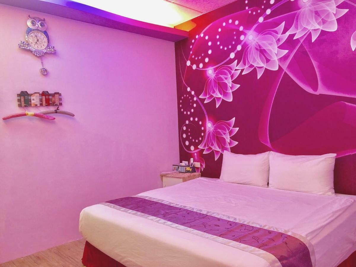 Splendid Flora B&B Hengchun Old Town Exterior foto