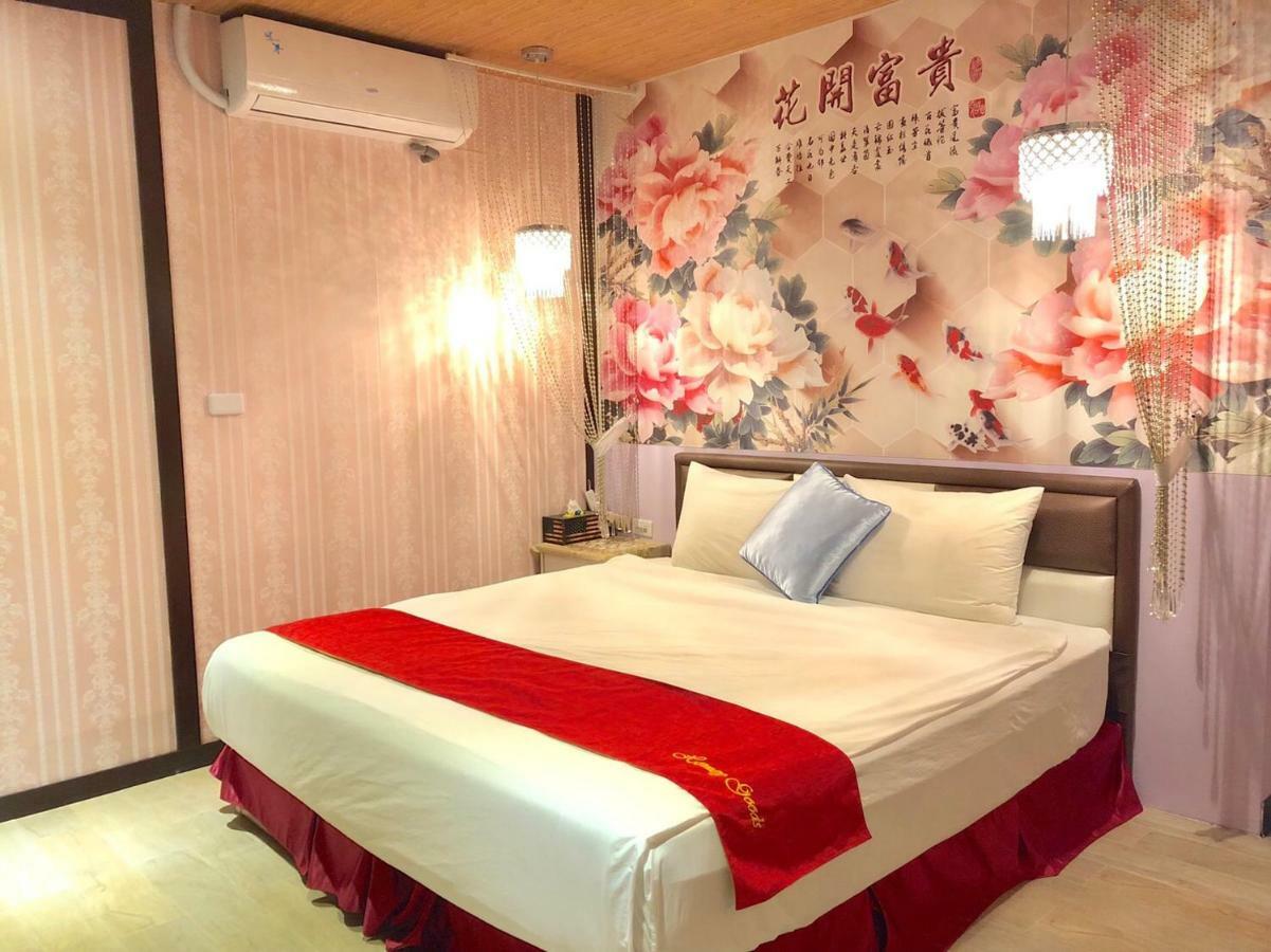 Splendid Flora B&B Hengchun Old Town Exterior foto